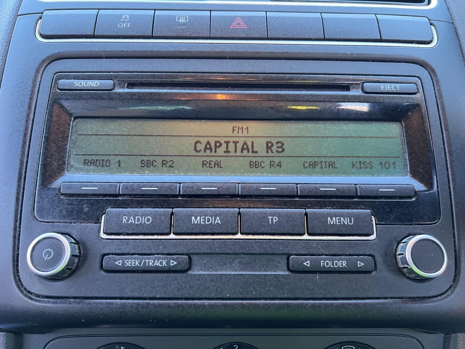 Used Volkswagen Polo 2011 for sale - 76608943: Photo 24