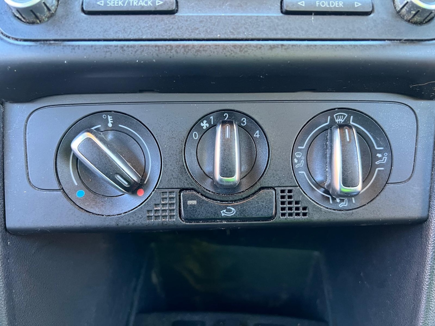 Used Volkswagen Polo 2011 for sale - 76608943: Photo 28