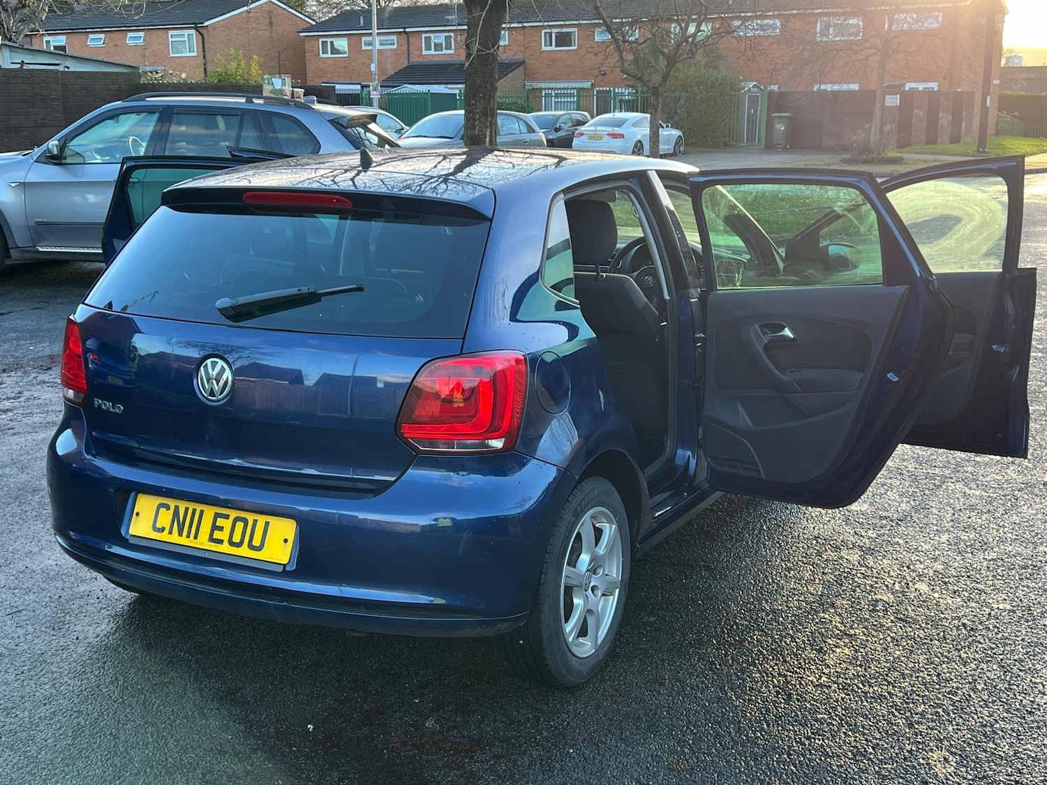 Used Volkswagen Polo 2011 for sale - 76608943: Photo 44