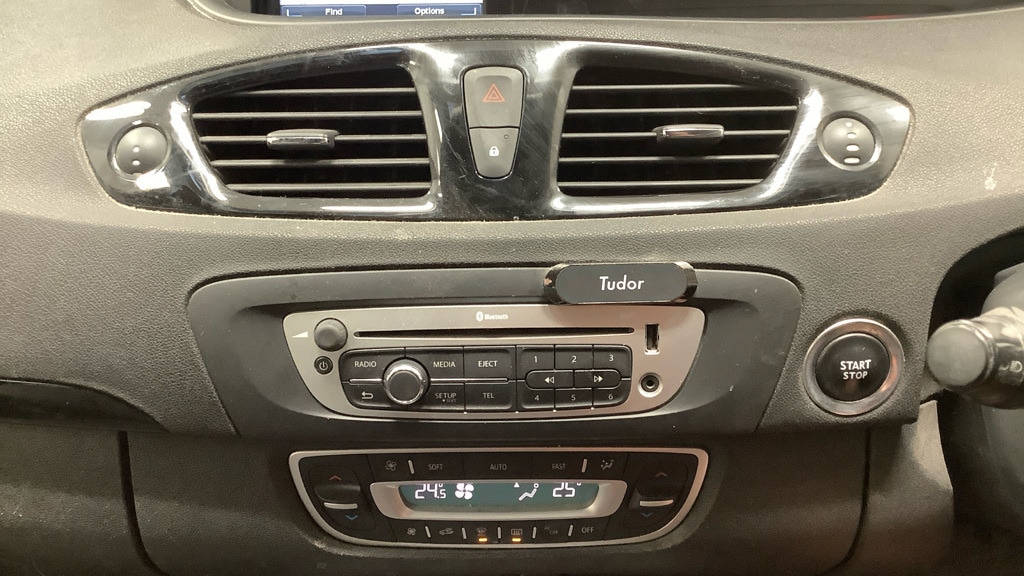 Used Renault Grand Scenic 2014 for sale - 76802500: Photo 16