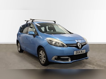 2014 (14) - 1.6 dCi Dynamique TomTom Energy 5dr