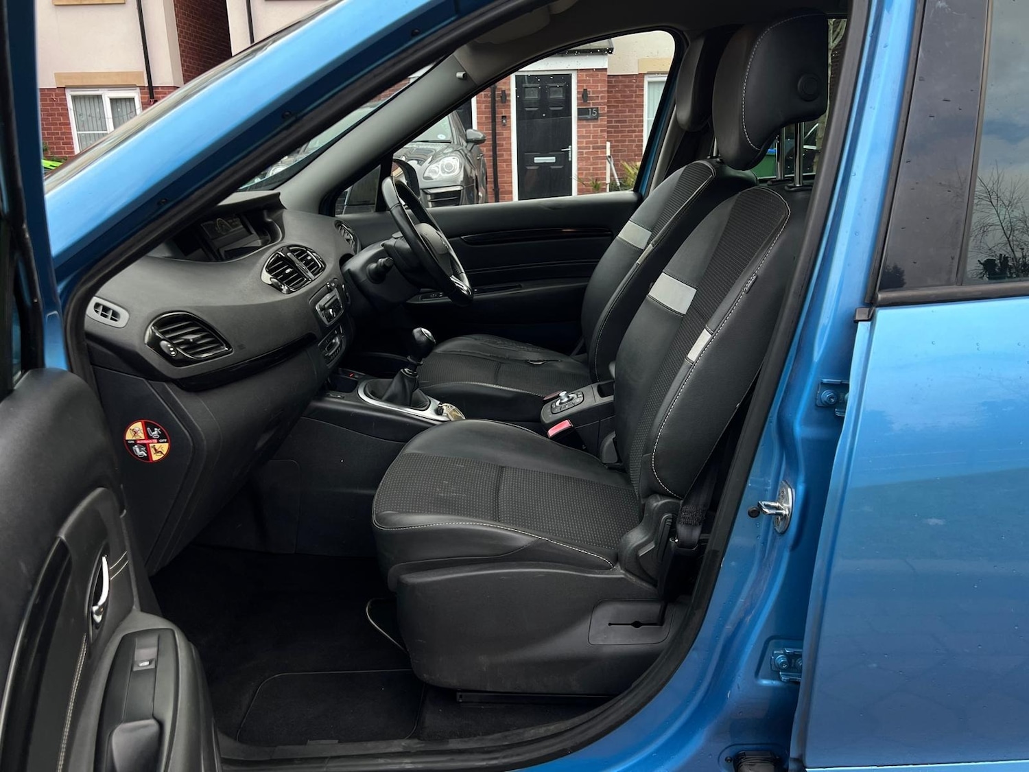 Used Renault Grand Scenic 2014 for sale - 76802500: Photo 31