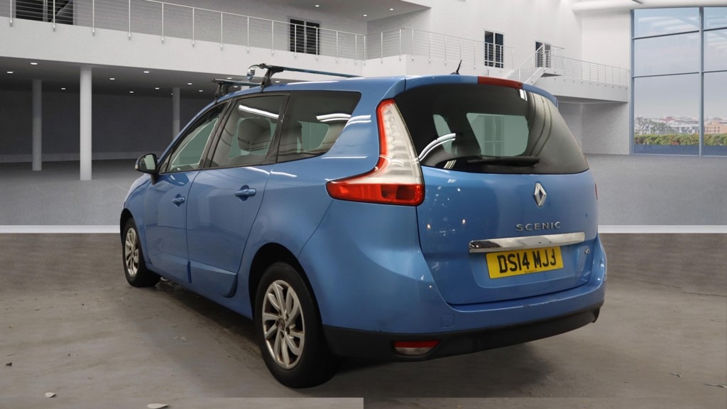 Used Renault Grand Scenic 2014 for sale - 76802500: Photo 9