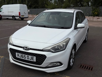 Used Hyundai i20 2015 for sale - 79054736: Photo