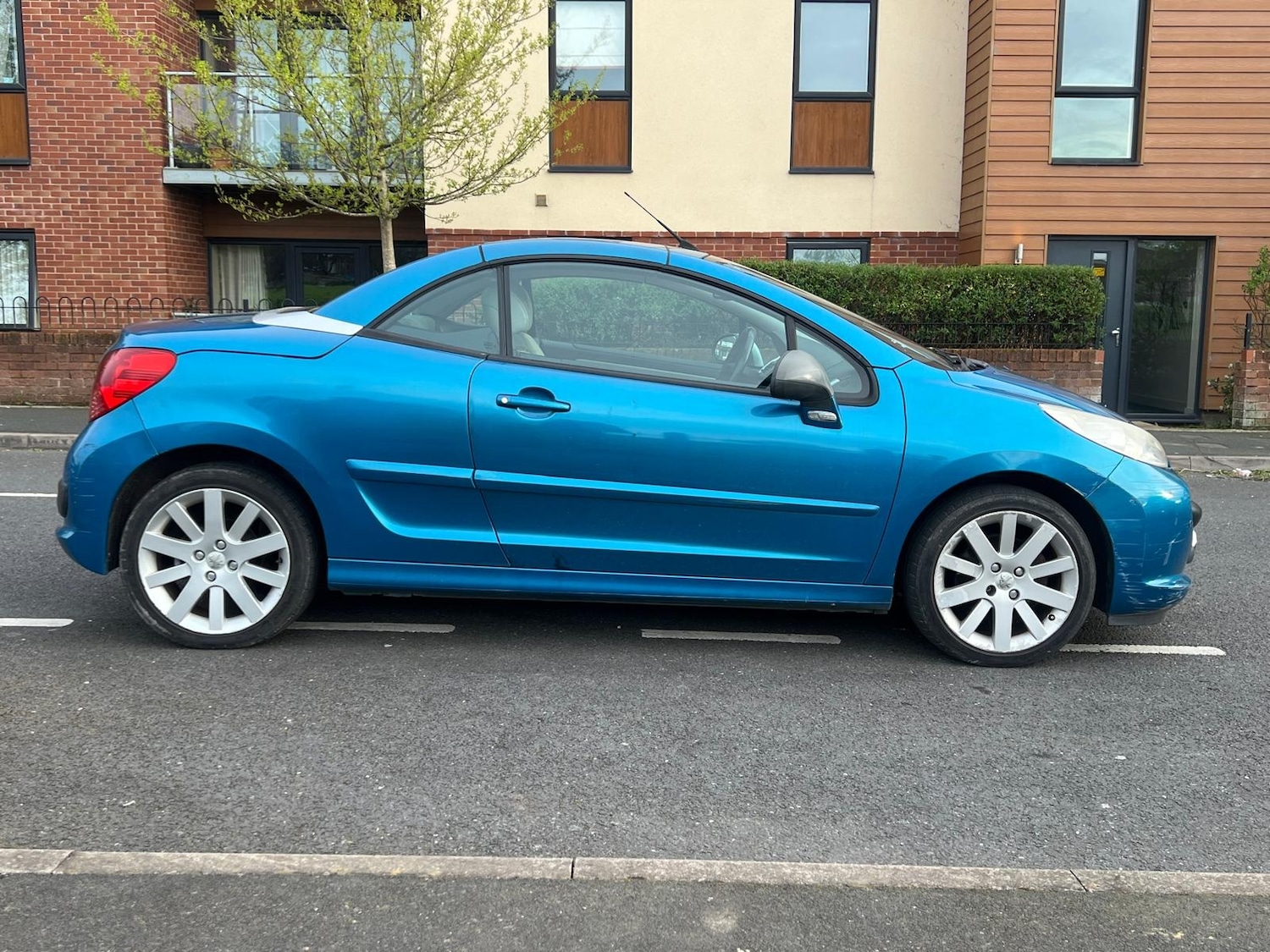 Used Peugeot 207 2009 for sale - 77332360: Photo 16
