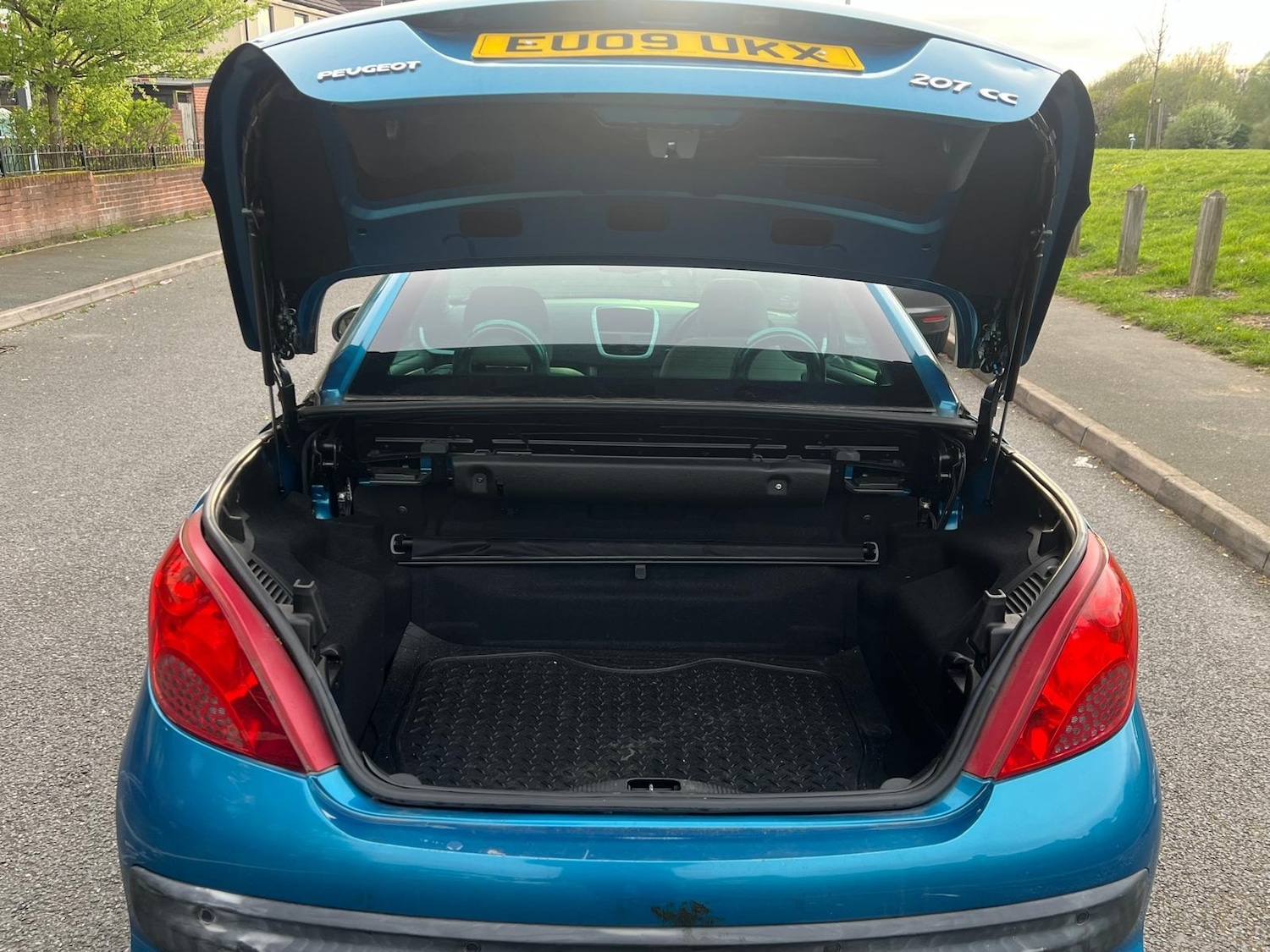 Used Peugeot 207 2009 for sale - 77332360: Photo 19