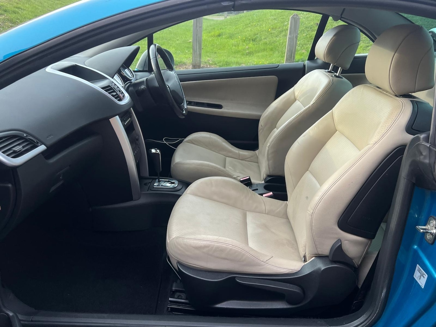 Used Peugeot 207 2009 for sale - 77332360: Photo 21