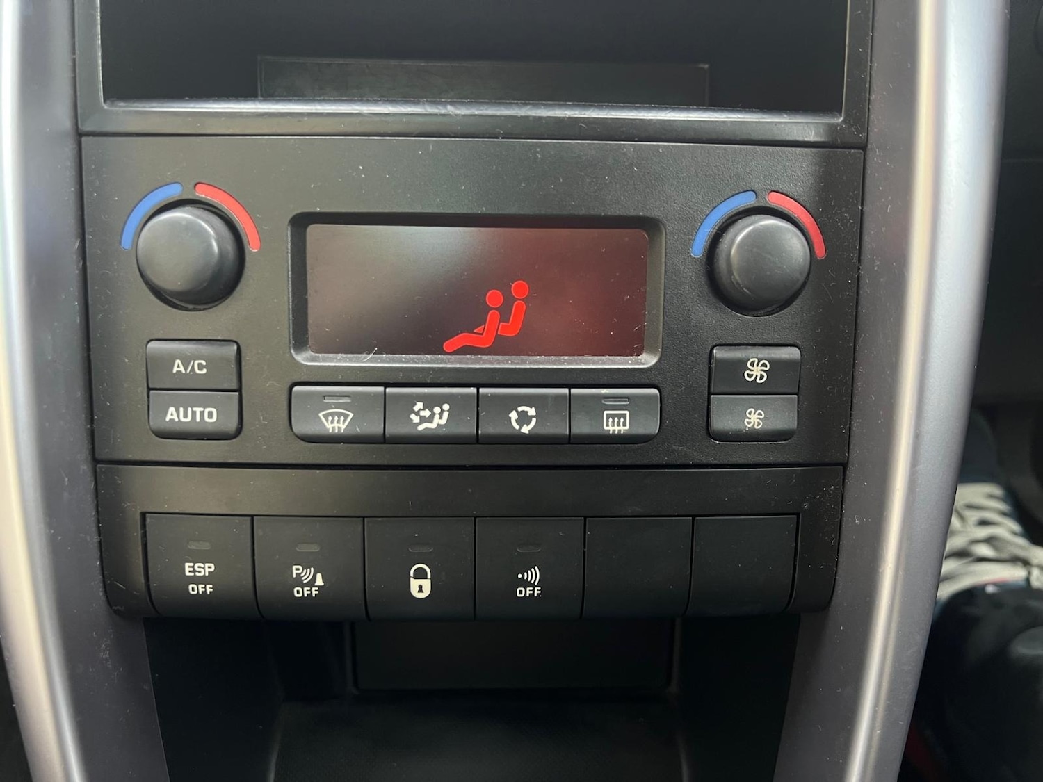 Used Peugeot 207 2009 for sale - 77332360: Photo 27