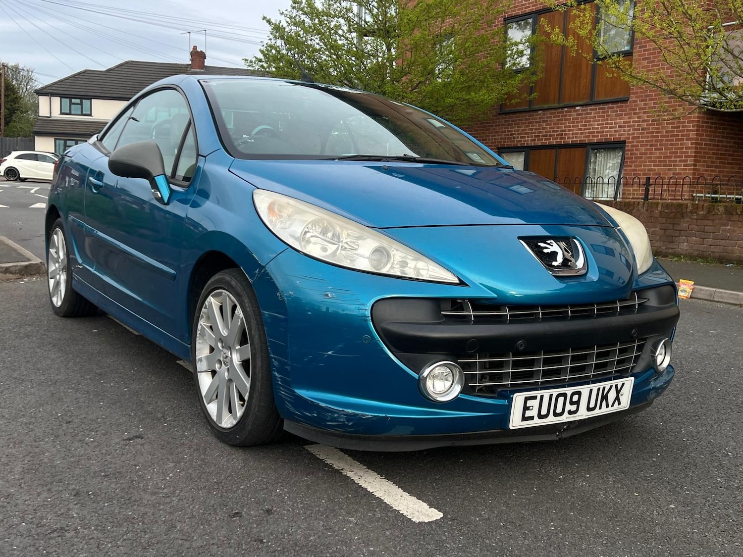 Used Peugeot 207 2009 for sale - 77332360: Photo 4