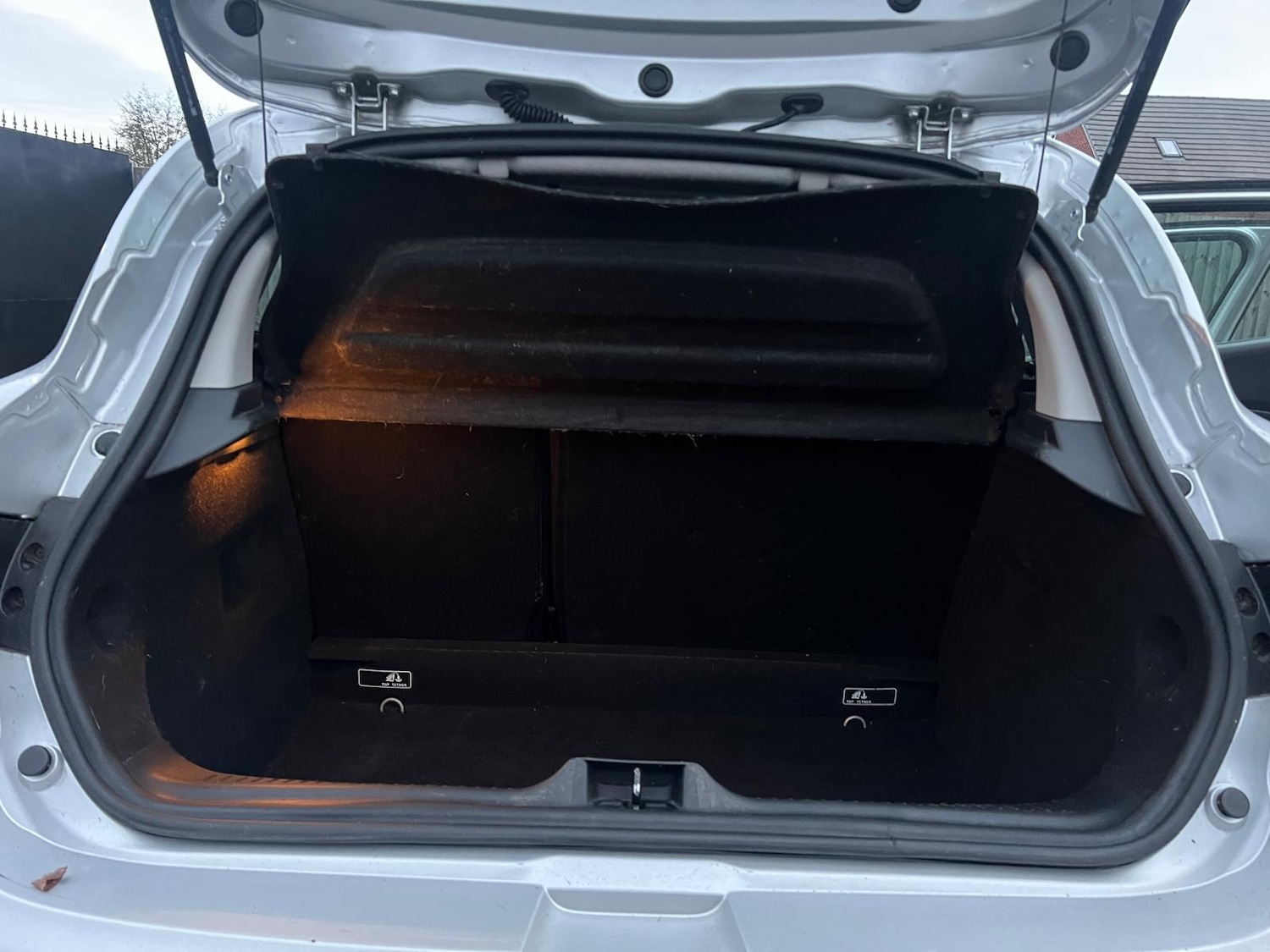 Used Renault Clio 2013 for sale - 76772285: Photo 26