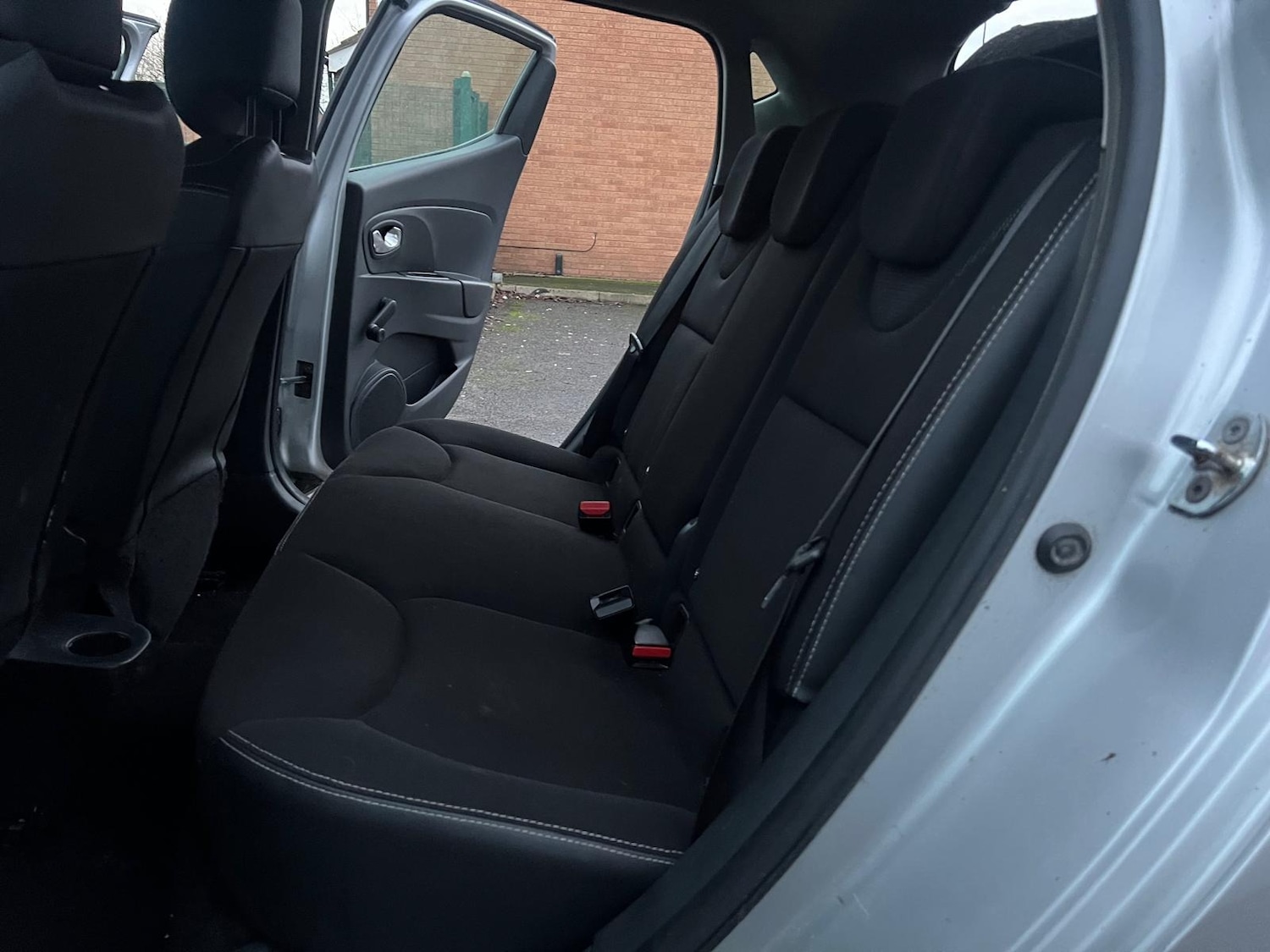 Used Renault Clio 2013 for sale - 76772285: Photo 6