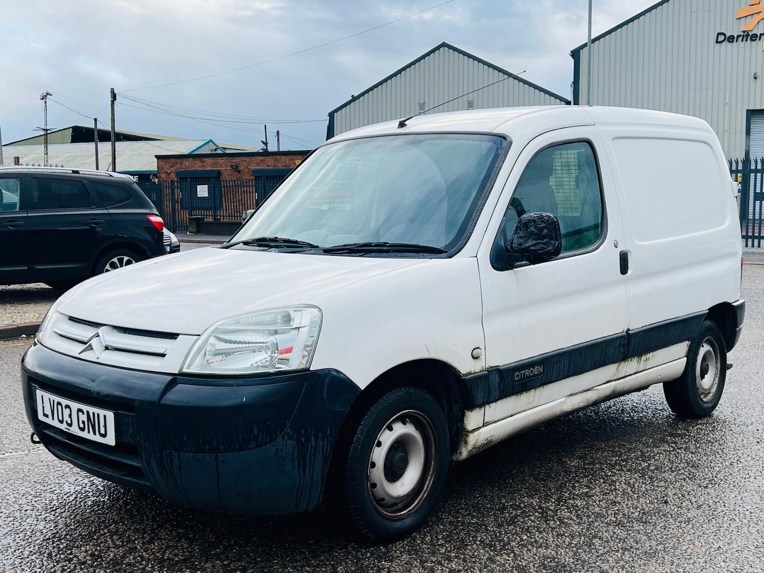 Used Citroen Berlingo 2003 for sale - 77638063: Photo 2