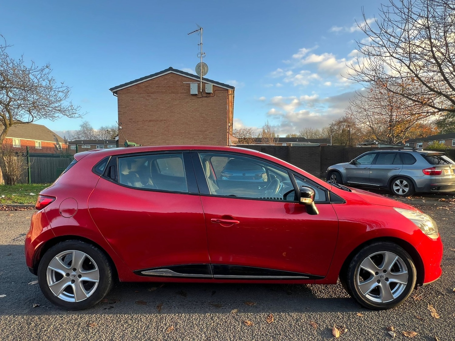Used Renault Clio 2013 for sale - 76389434: Photo 12