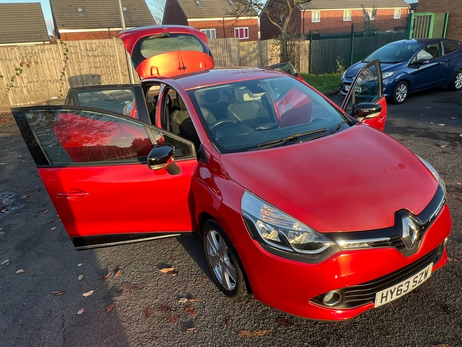 Used Renault Clio 2013 for sale - 76389434: Photo 17