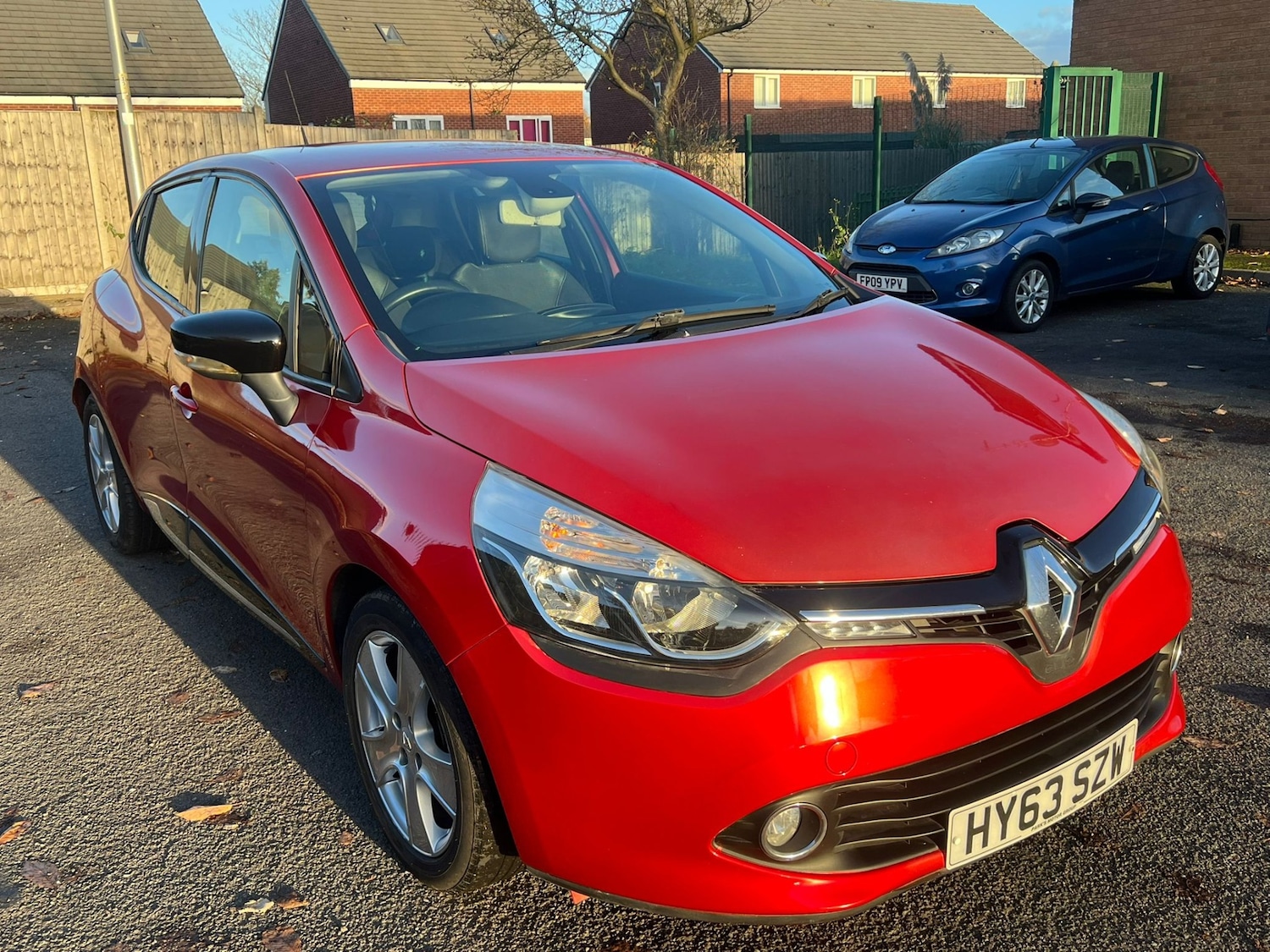 Used Renault Clio 2013 for sale - 76389434: Photo 3