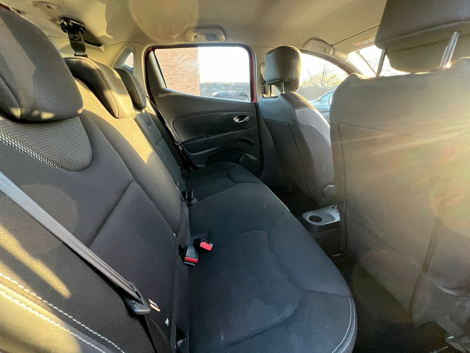 Used Renault Clio 2013 for sale - 76389434: Photo 34