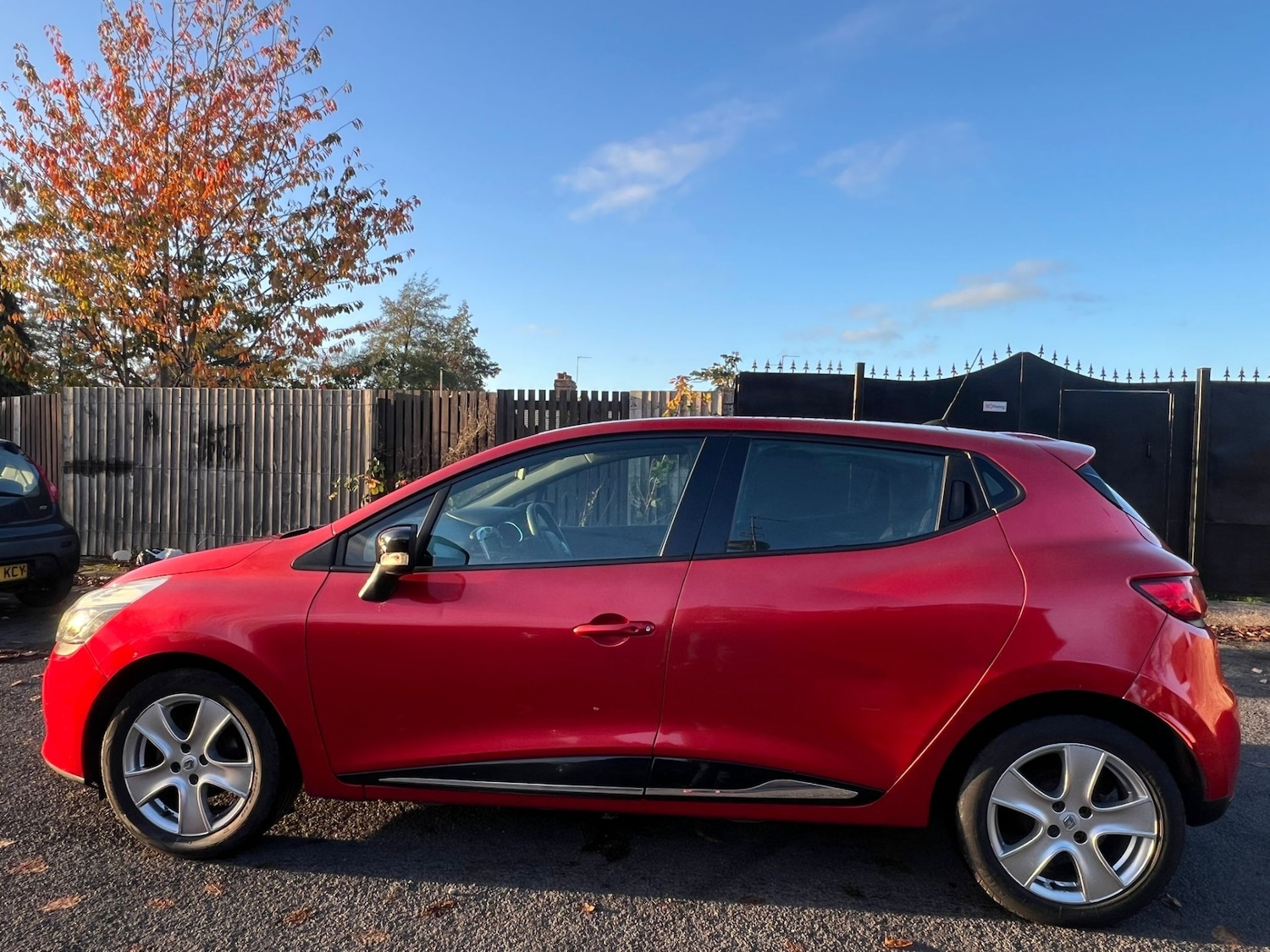 Used Renault Clio 2013 for sale - 76389434: Photo 8