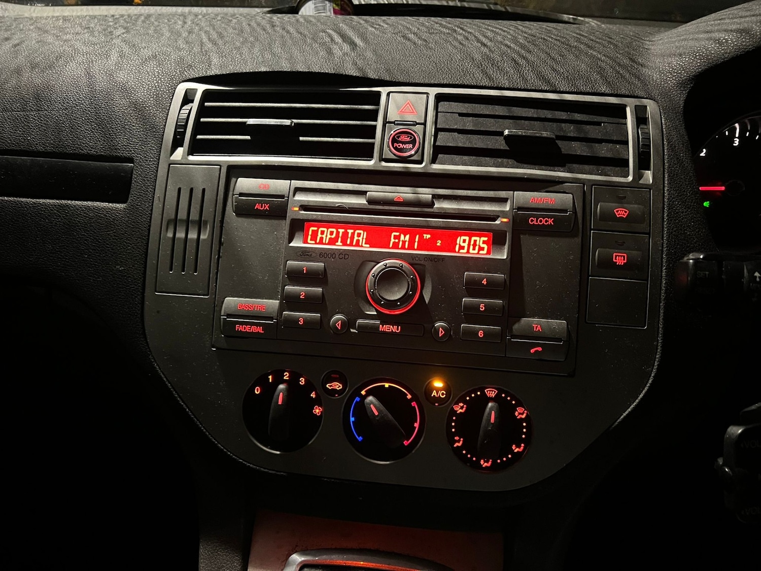 Used Ford Kuga 2009 for sale - 76528128: Photo 21