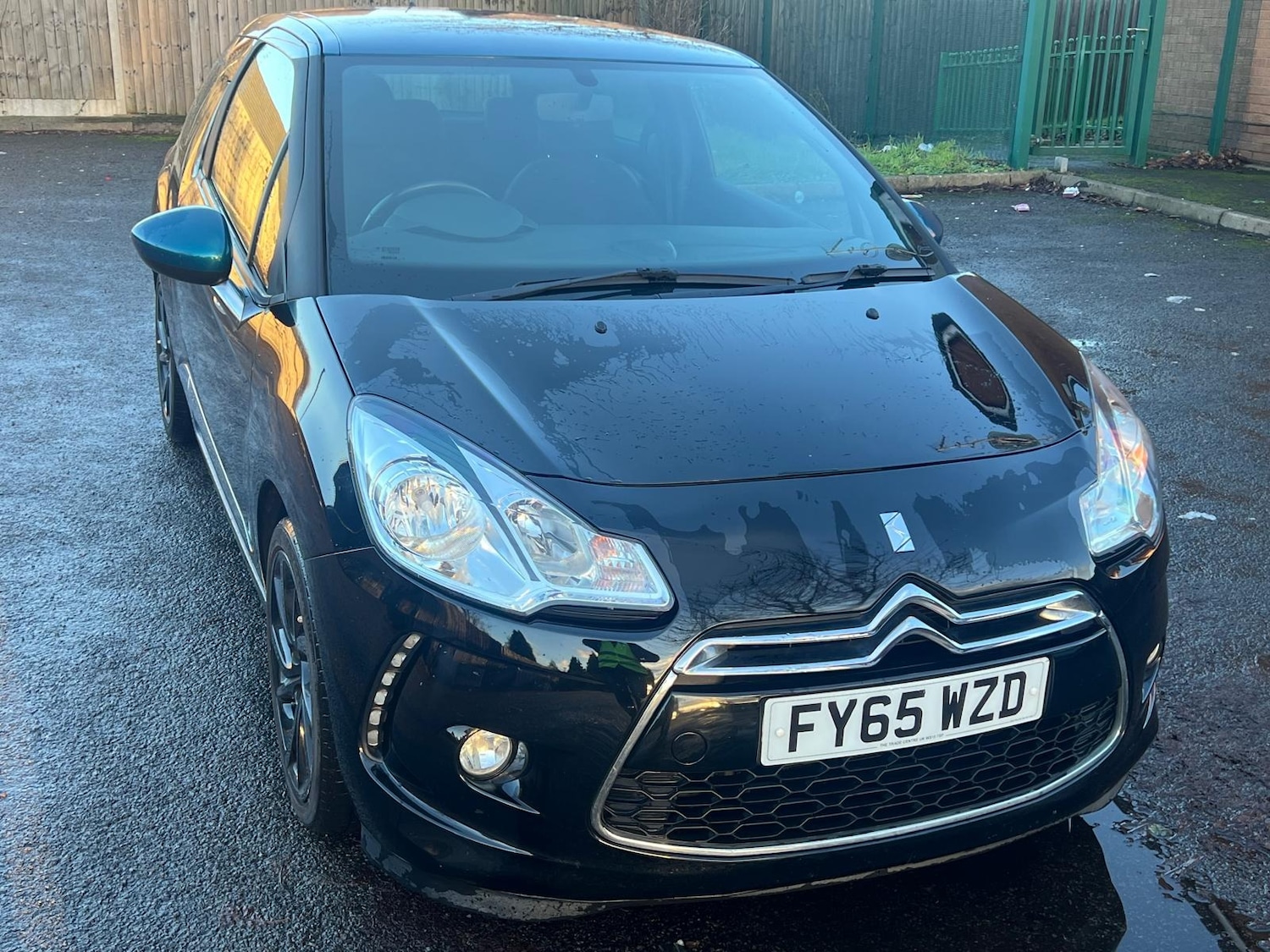 Used DS Automobiles DS 3 2015 for sale - 76634350: Photo 2