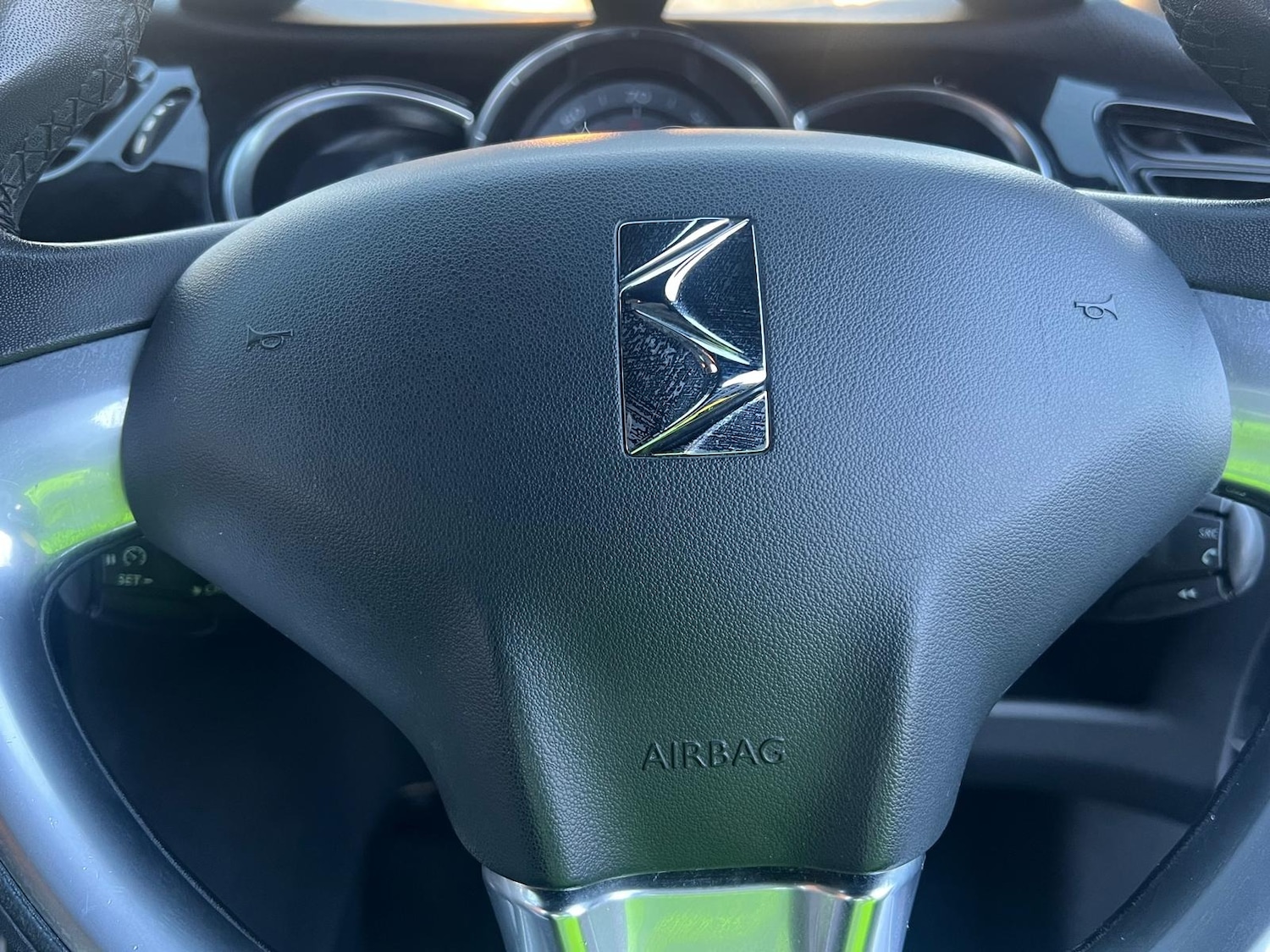 Used DS Automobiles DS 3 2015 for sale - 76634350: Photo 29