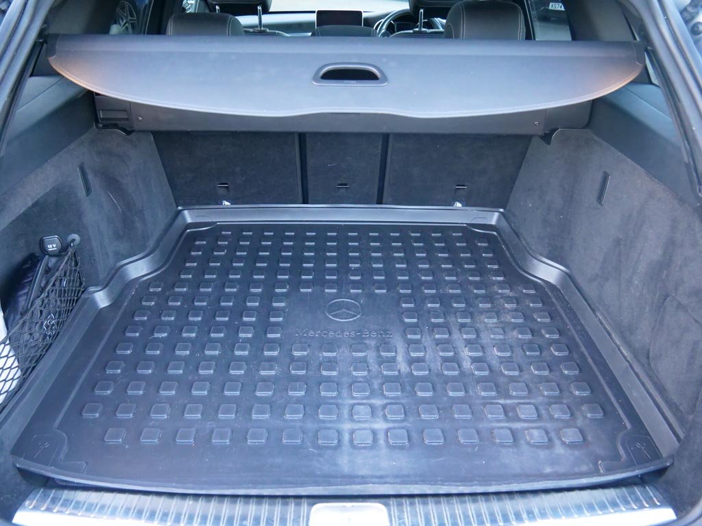 Used Mercedes-Benz C Class 2017 for sale - 77013537: Photo 9