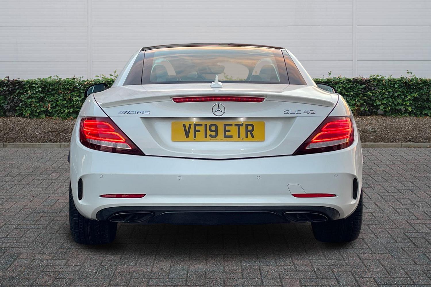 Used Mercedes-Benz SLC 2019 for sale - 76662354: Photo 4