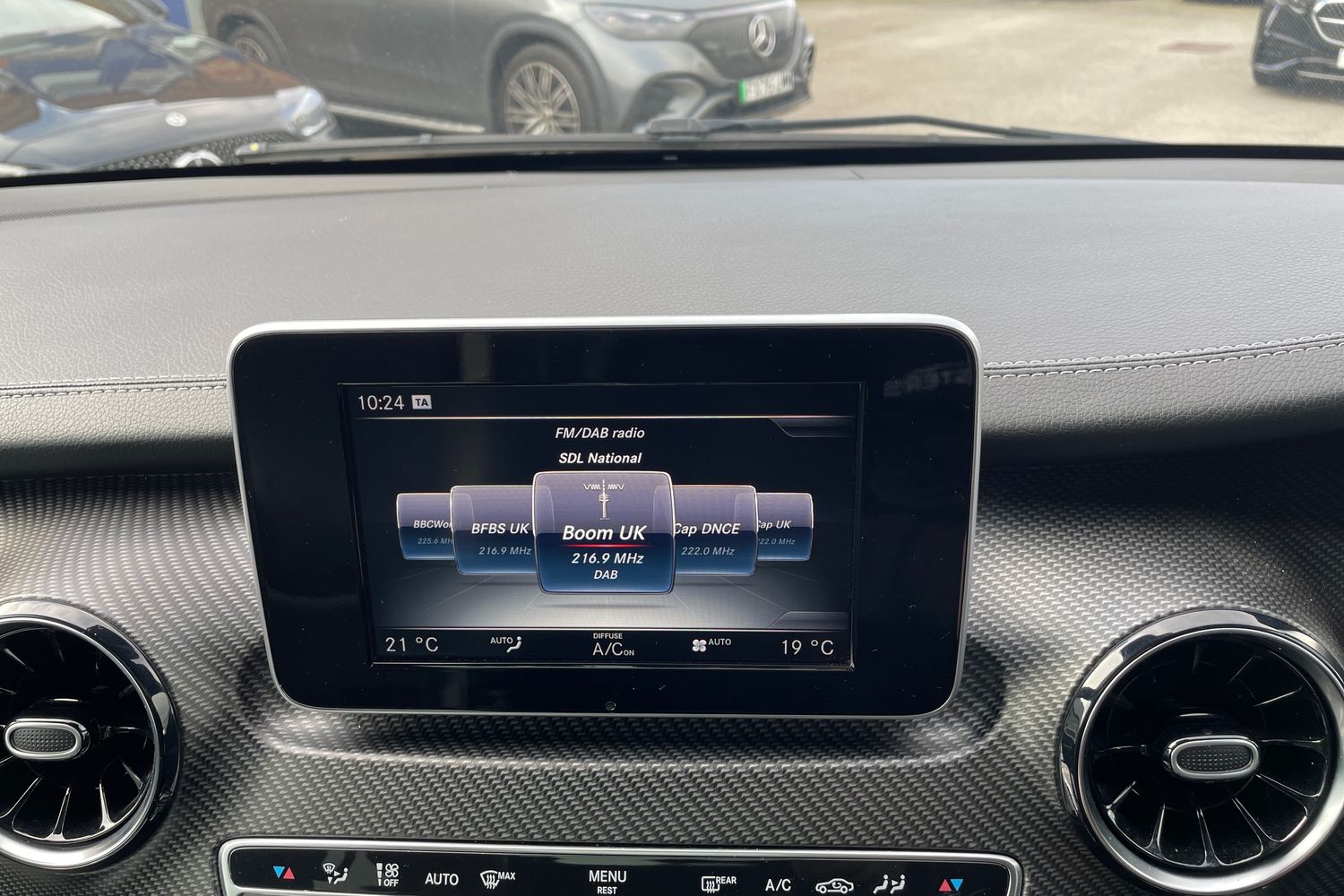 Used Mercedes-Benz V-Class 2020 for sale - 77725308: Photo 20