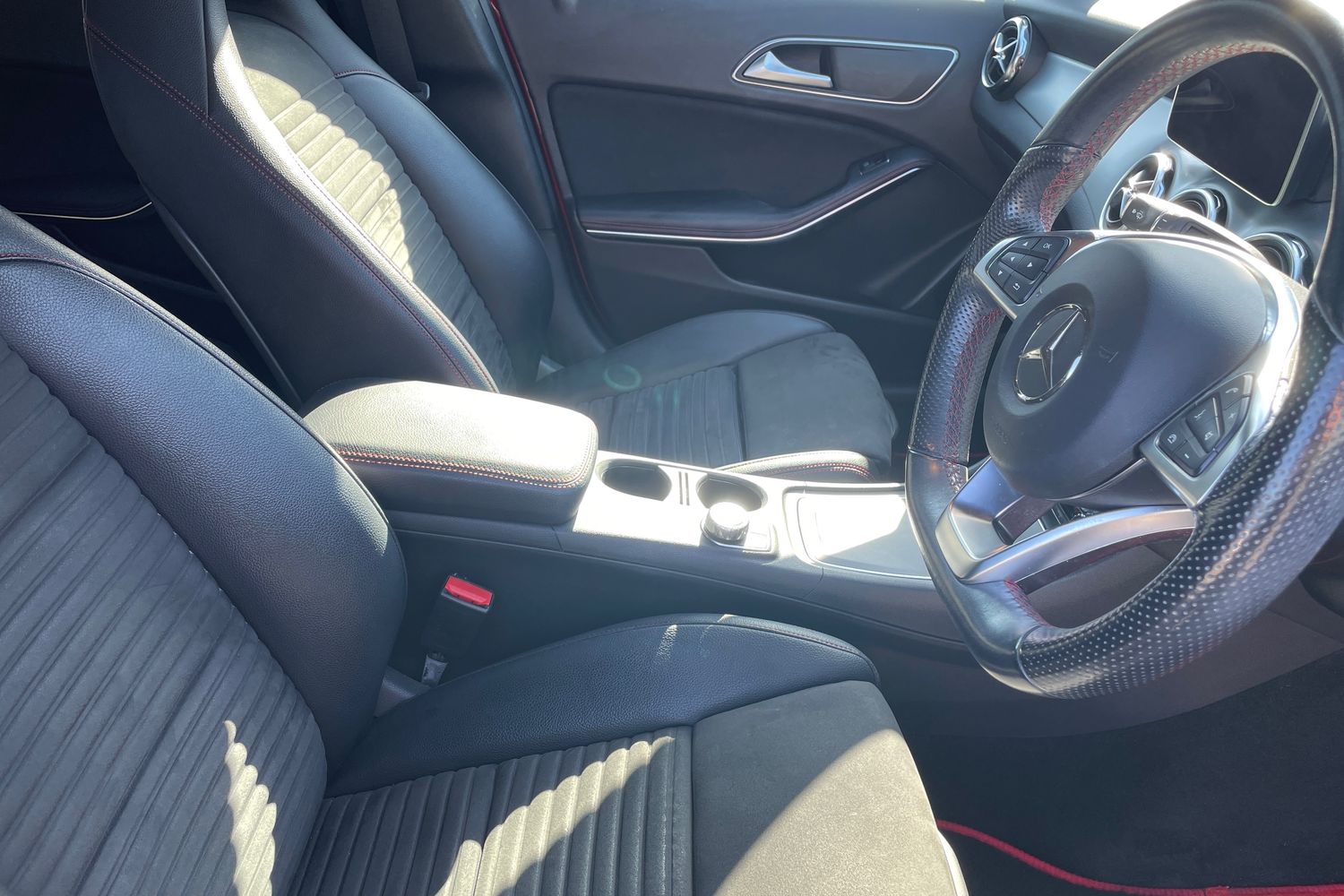 Used Mercedes-Benz GLA 2018 for sale - 77941558: Photo 18