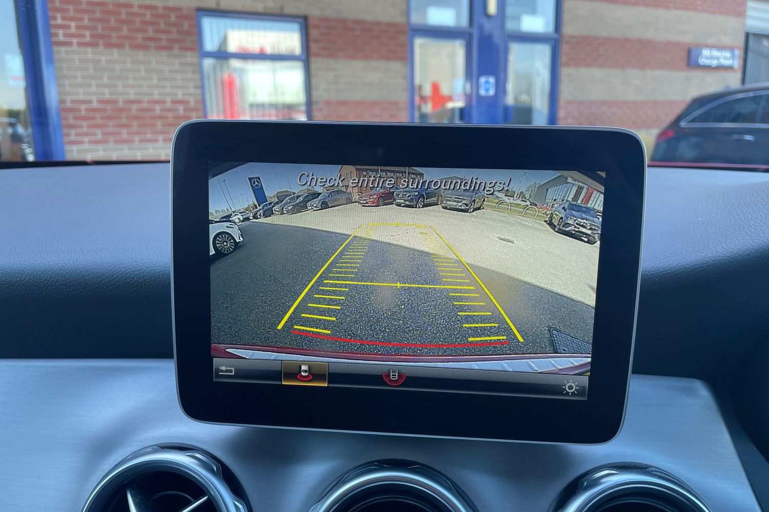 Used Mercedes-Benz GLA 2018 for sale - 77941558: Photo 25