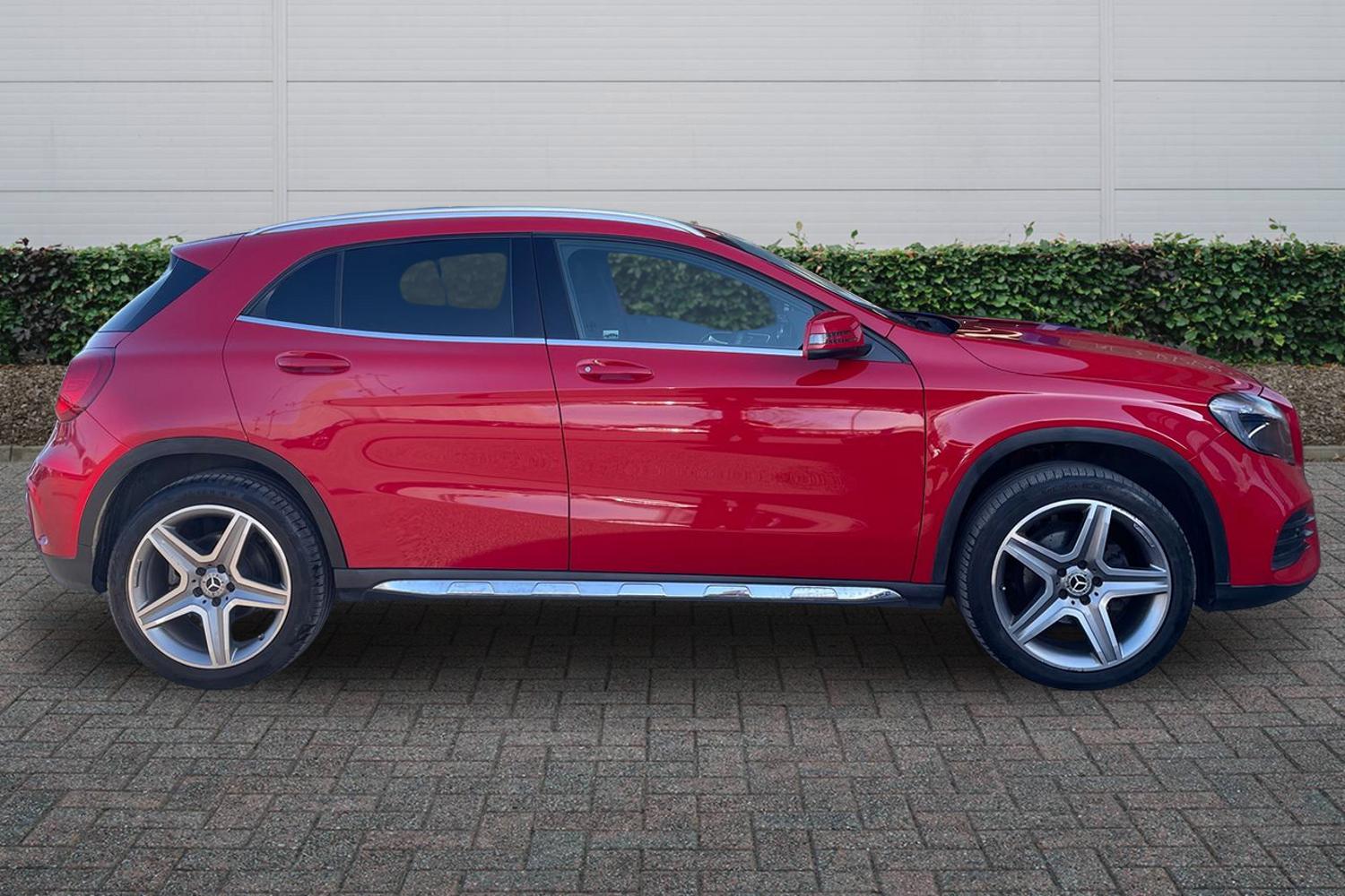 Used Mercedes-Benz GLA 2018 for sale - 77941558: Photo 5