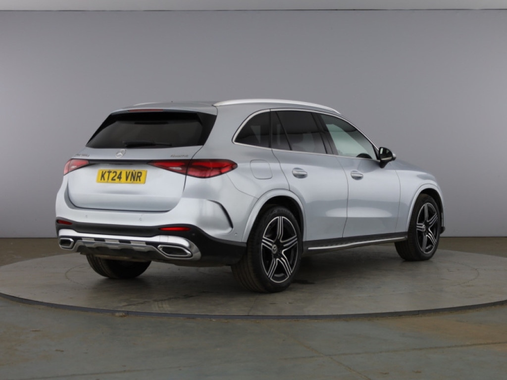 Used Mercedes-Benz GLC 2024 for sale - 76662361: Photo 2