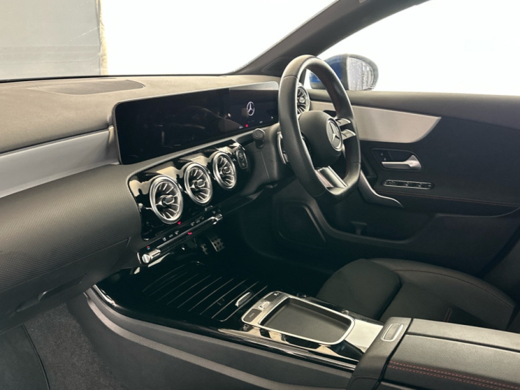 Used Mercedes-Benz A-Class 2024 for sale - 76662333: Photo 3