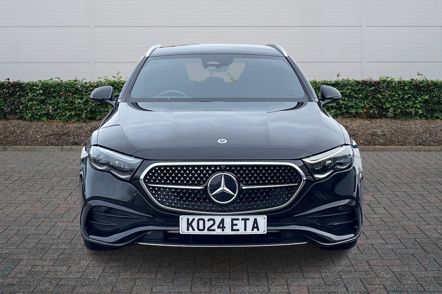 Used Mercedes-Benz E Class 2024 for sale - 77470357: Photo 3