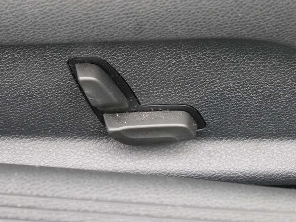 Used Mercedes-Benz C-Class 2019 for sale - 76216686: Photo 12