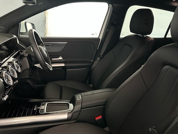 Used Mercedes-Benz EQA 2024 for sale - 77124743: Photo