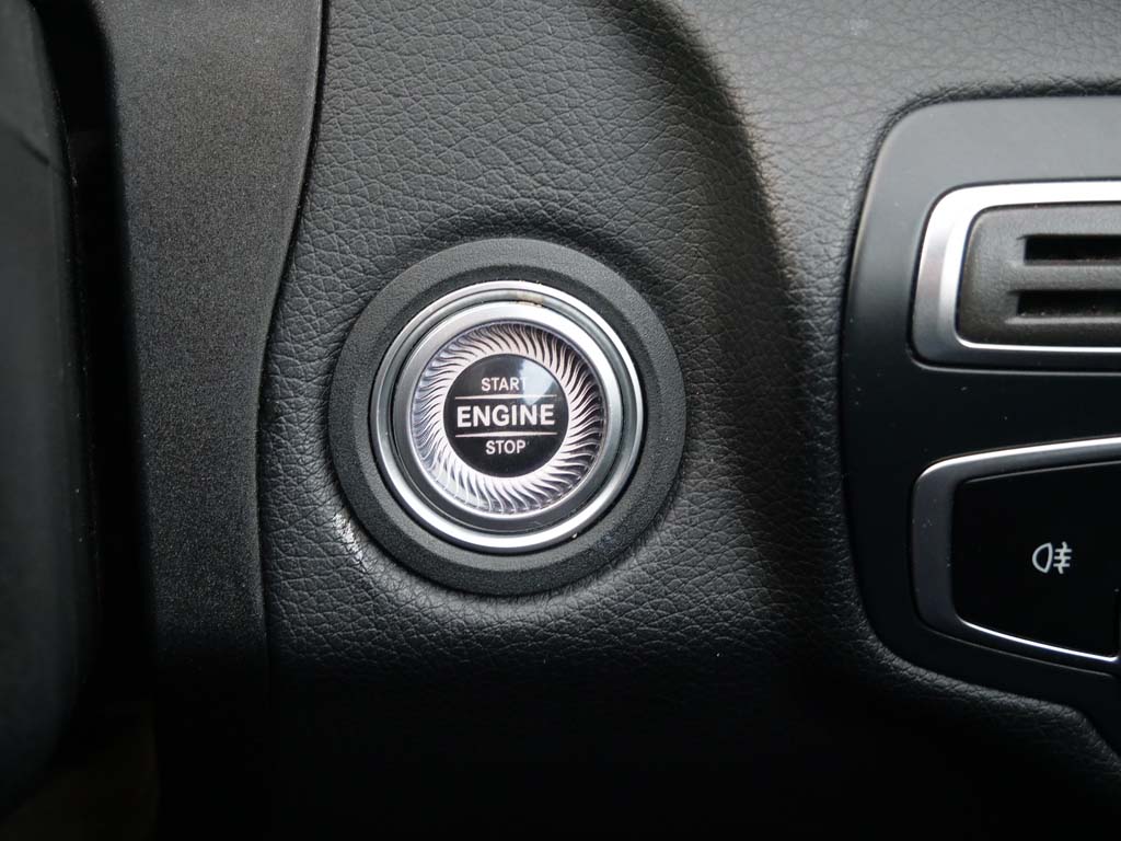Used Mercedes-Benz C Class 2019 for sale - 76359805: Photo 13