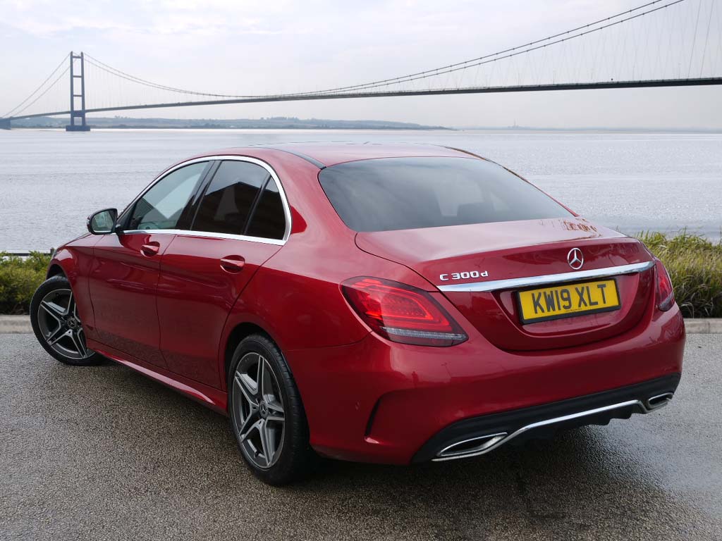 Used Mercedes-Benz C Class 2019 for sale - 76359805: Photo 2