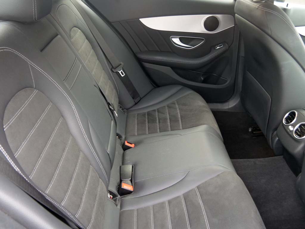 Used Mercedes-Benz C Class 2019 for sale - 76359805: Photo 8