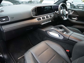 Used Mercedes-Benz GLE 2022 for sale - 77013521: Photo