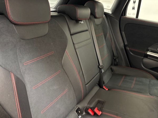 Used Mercedes-Benz EQA 2022 for sale - 76285476: Photo 6