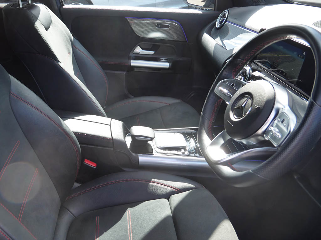 Used Mercedes-Benz GLA 2023 for sale - 76111324: Photo 16