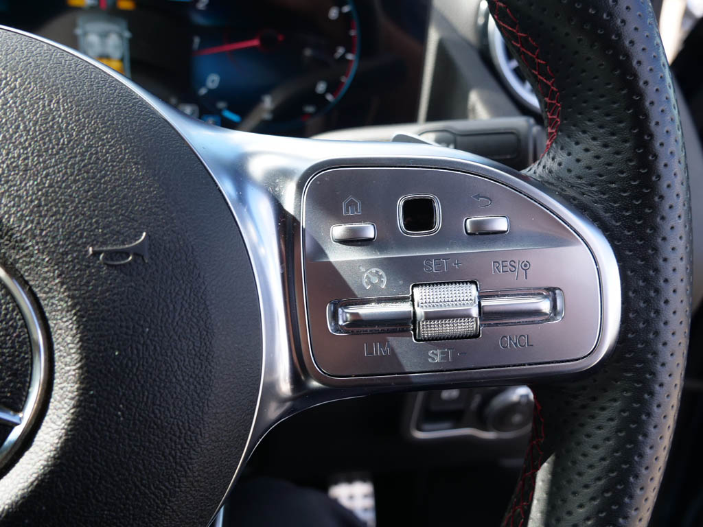 Used Mercedes-Benz GLA 2023 for sale - 76111324: Photo 27
