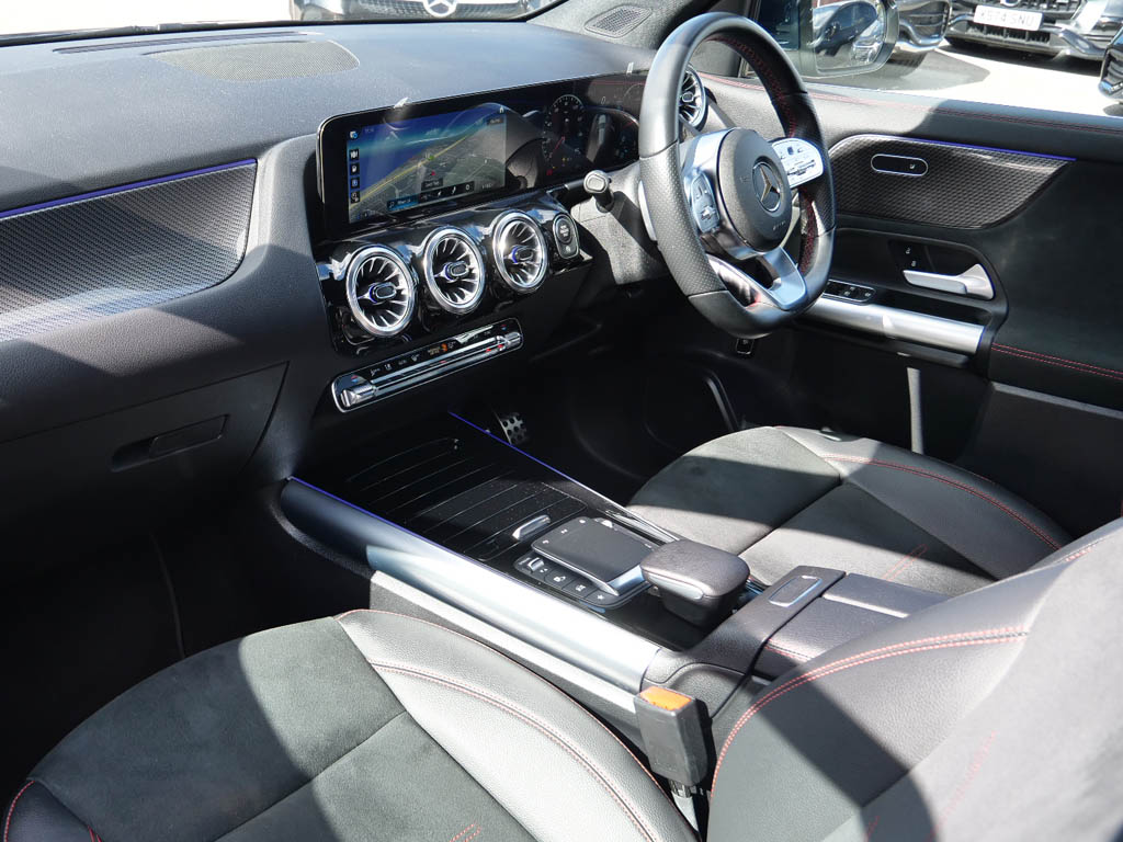 Used Mercedes-Benz GLA 2023 for sale - 76111324: Photo 3
