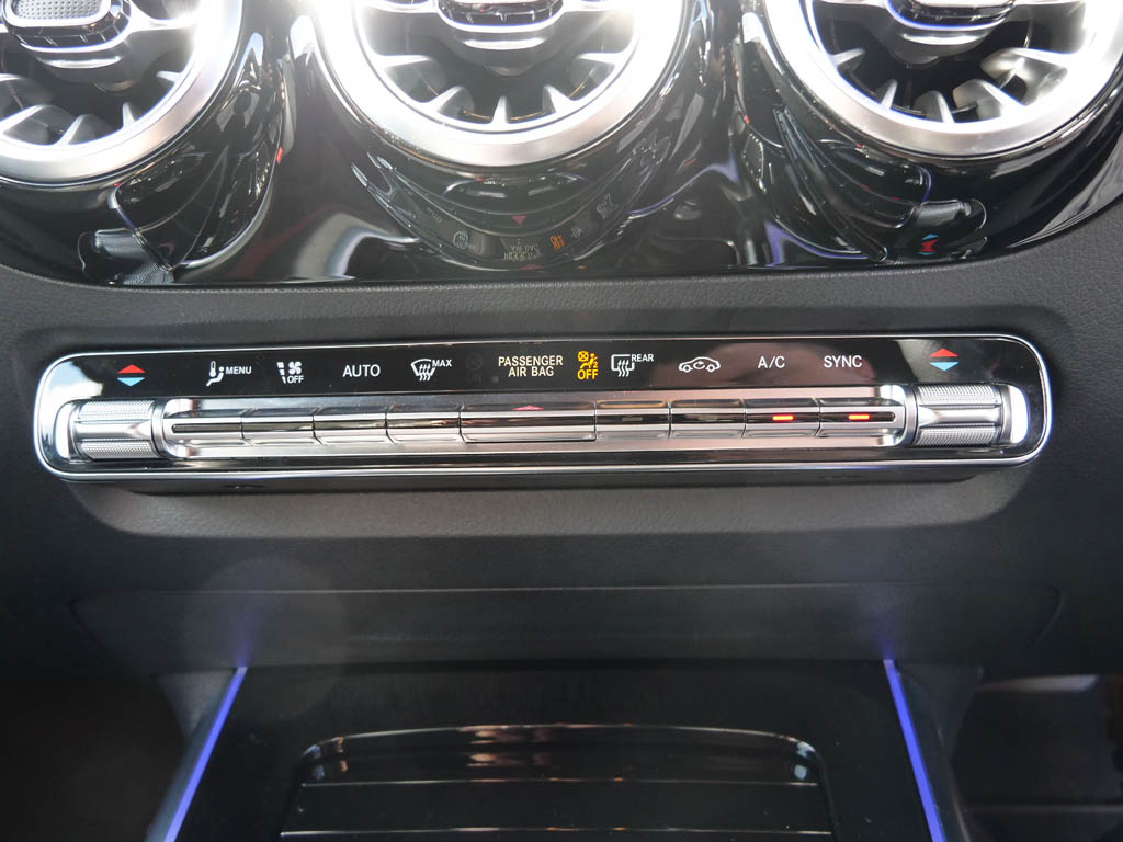 Used Mercedes-Benz GLA 2023 for sale - 76111324: Photo 31