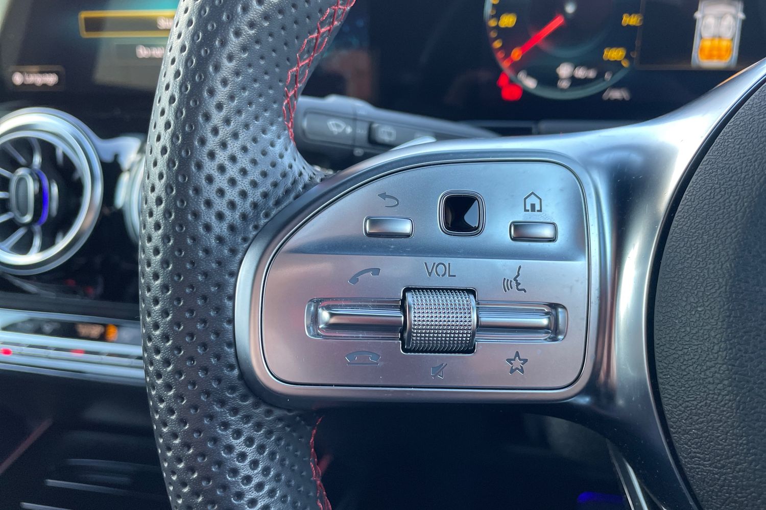 Used Mercedes-Benz GLA 2023 for sale - 77315846: Photo 14