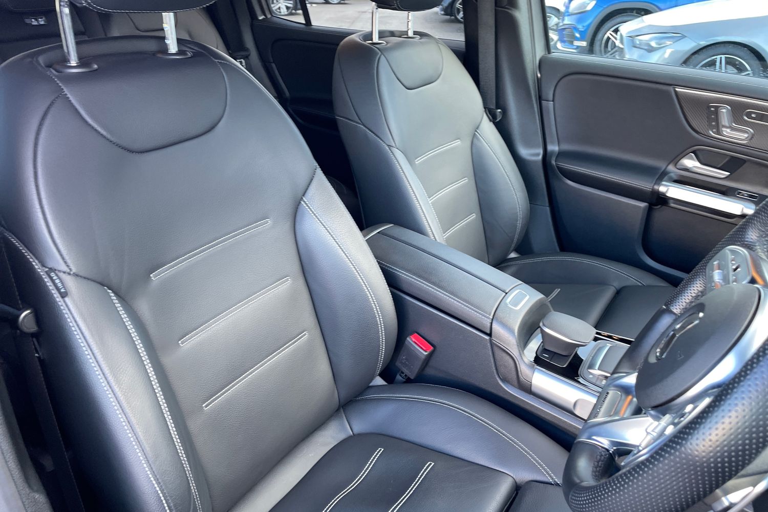 Used Mercedes-Benz GLB 2023 for sale - 77427394: Photo 17