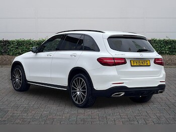 Used Mercedes-Benz GLC 2019 for sale - 78088176: Photo