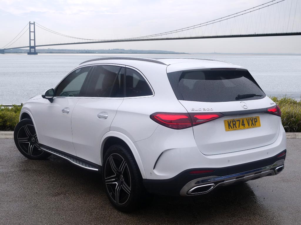 Used Mercedes-Benz GLC 2024 for sale - 76123924: Photo 2