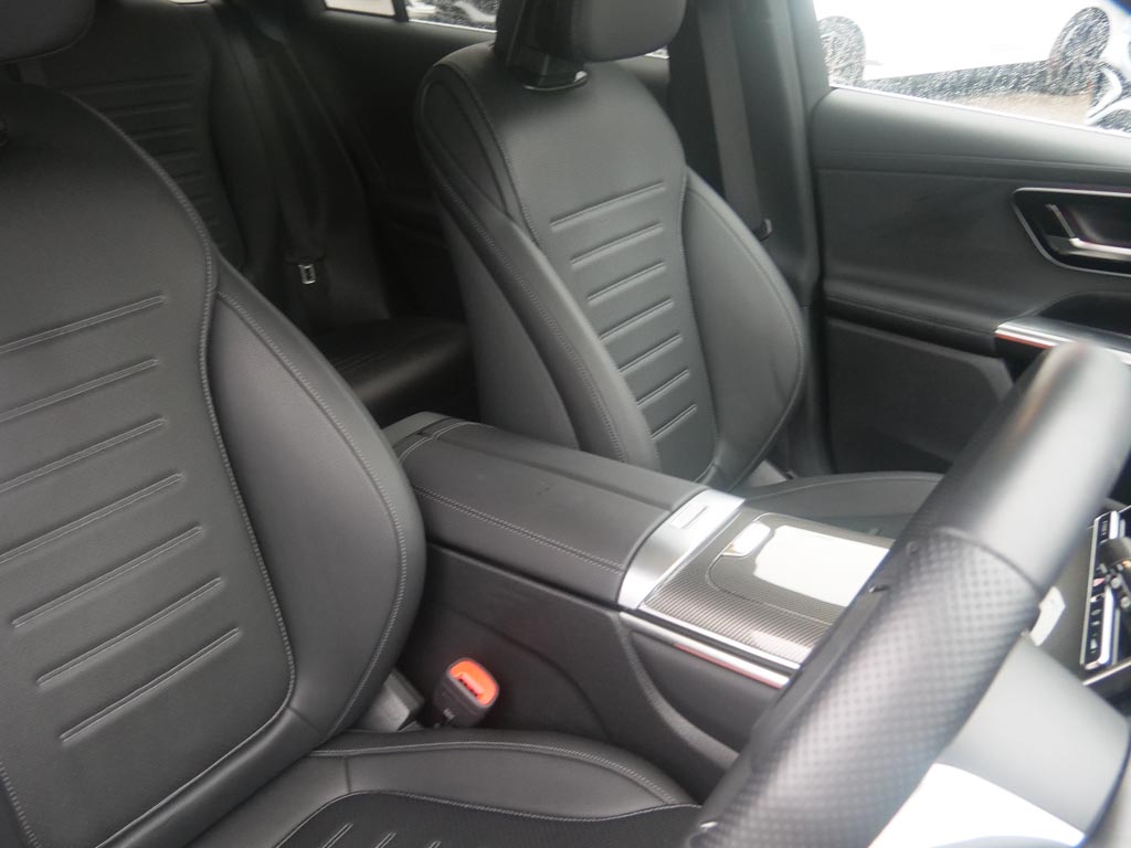 Used Mercedes-Benz GLC 2024 for sale - 76123924: Photo 26