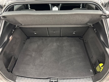 Used Mercedes-Benz GLA 2025 for sale - 77427419: Photo